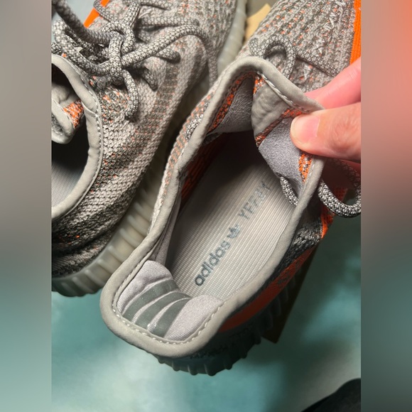 Used adidas Yeezy Boost 350 V2 Beluga Reflective - Picture 2 of 9